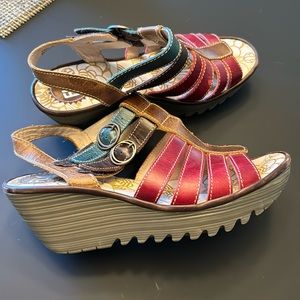 London Fly euro size 40